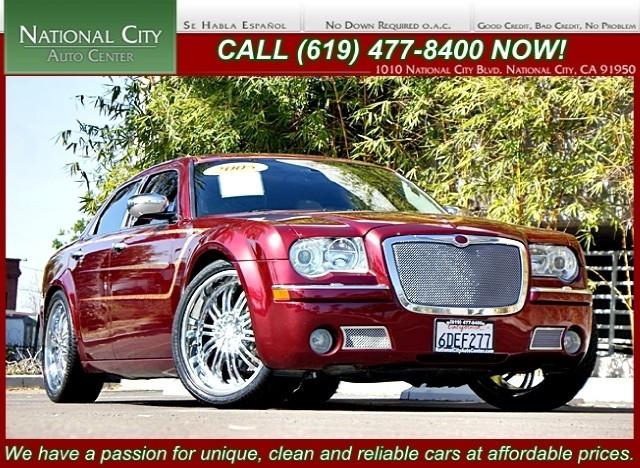 Chrysler 300C Limited 7-passenger W/navidvd Sedan