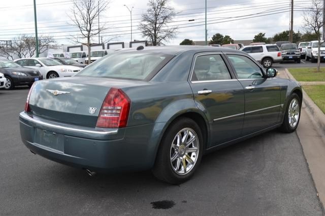 Chrysler 300C 2005 photo 5