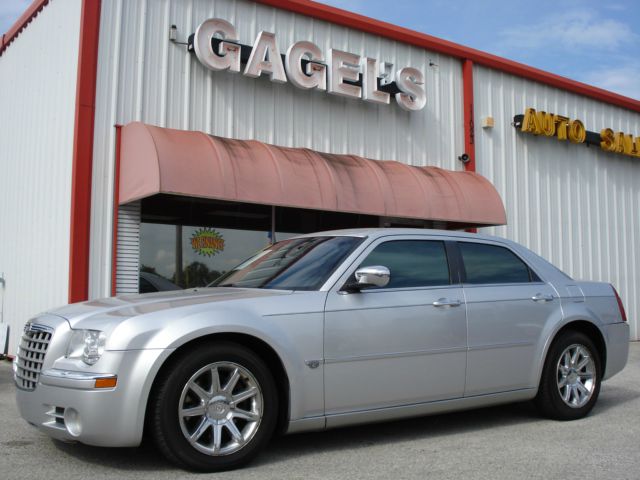 Chrysler 300C 2005 photo 3