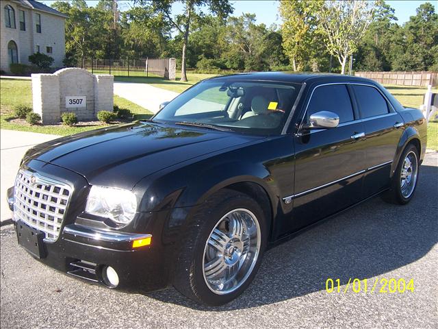 Chrysler 300C 2005 photo 1