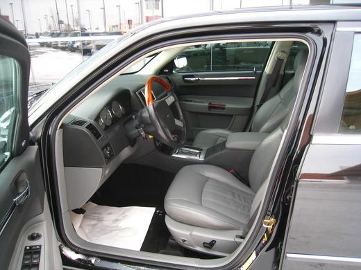 Chrysler 300C 2005 photo 4