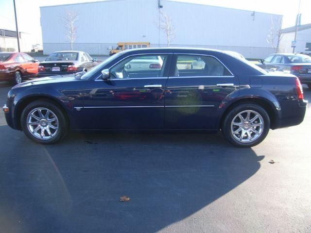 Chrysler 300C 2006 photo 4