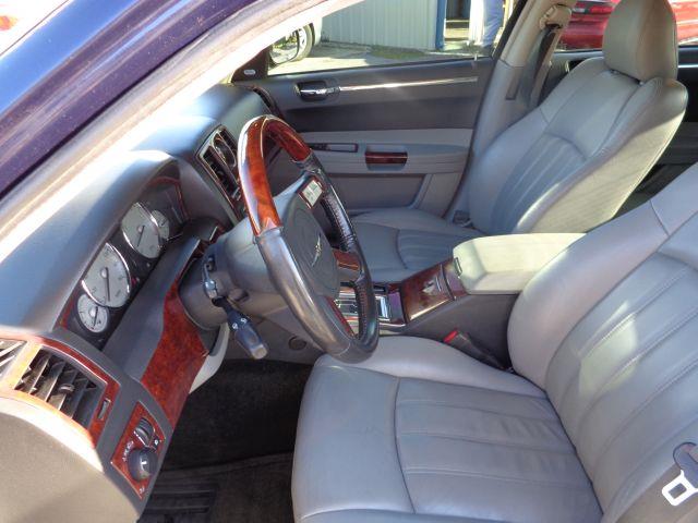 Chrysler 300C 2006 photo 4