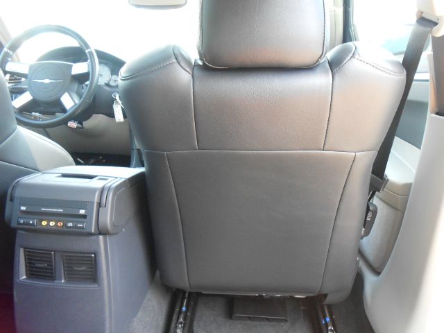 Chrysler 300C 2006 photo 11