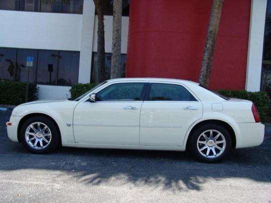 Chrysler 300C 2006 photo 1