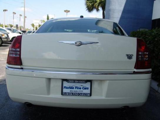 Chrysler 300C 2006 photo 3