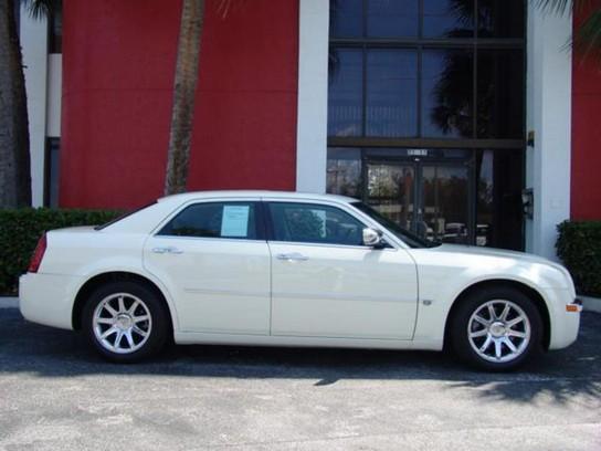 Chrysler 300C 2006 photo 5