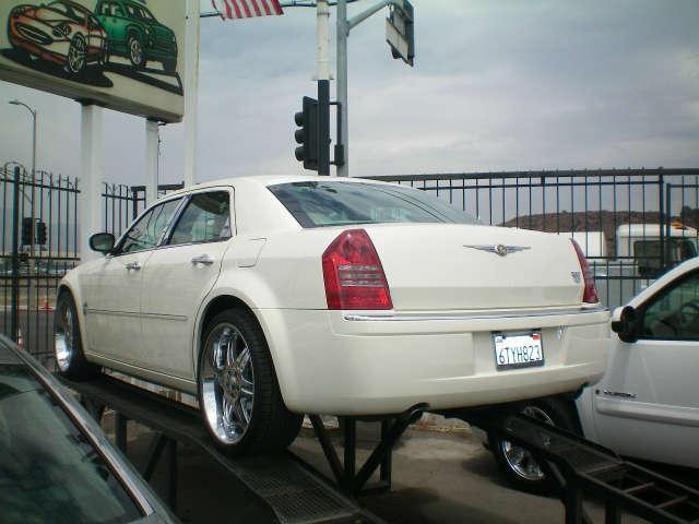 Chrysler 300C 2006 photo 4