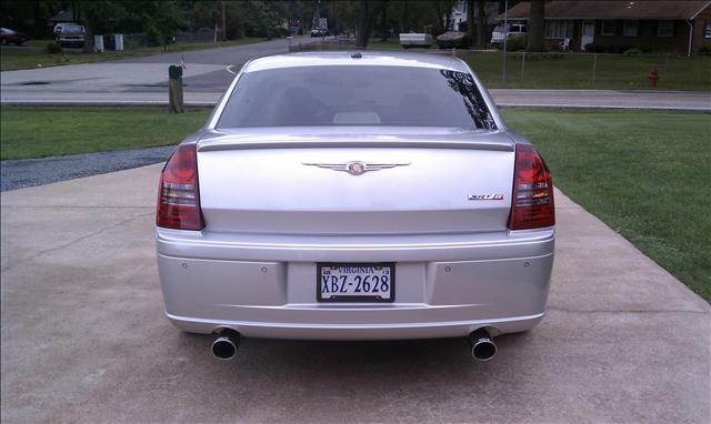 Chrysler 300C 2006 photo 4