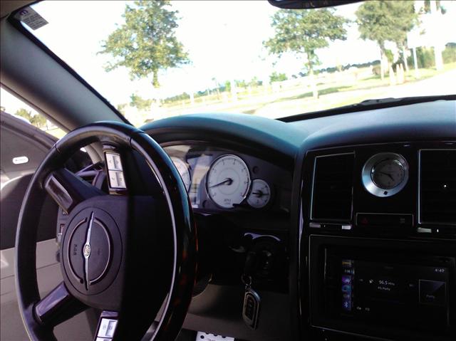 Chrysler 300C 2006 photo 3