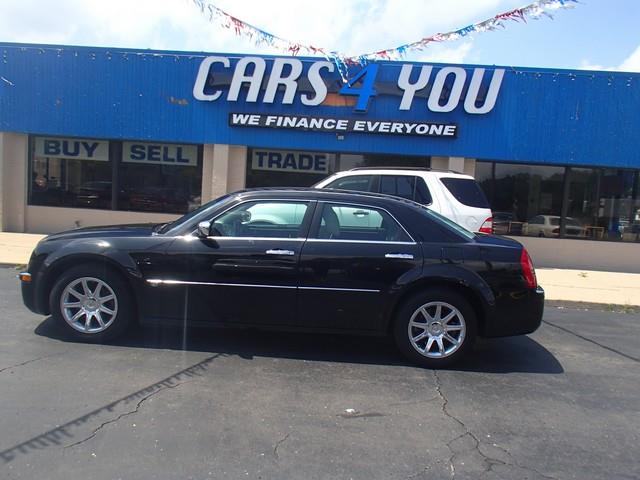Chrysler 300C 2006 photo 2