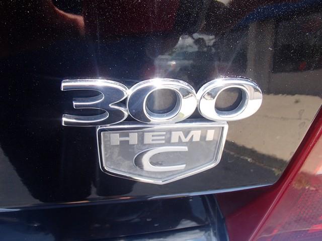 Chrysler 300C 2006 photo 3