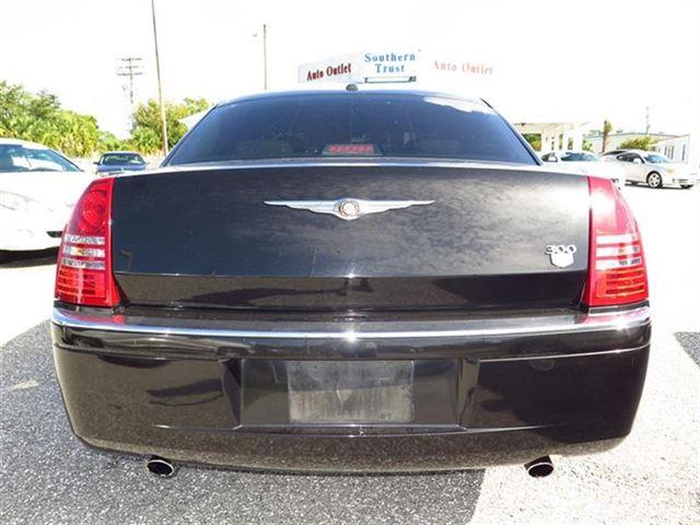Chrysler 300C 2006 photo 1
