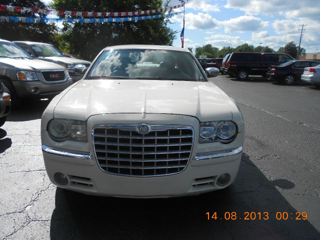 Chrysler 300C 2006 photo 3