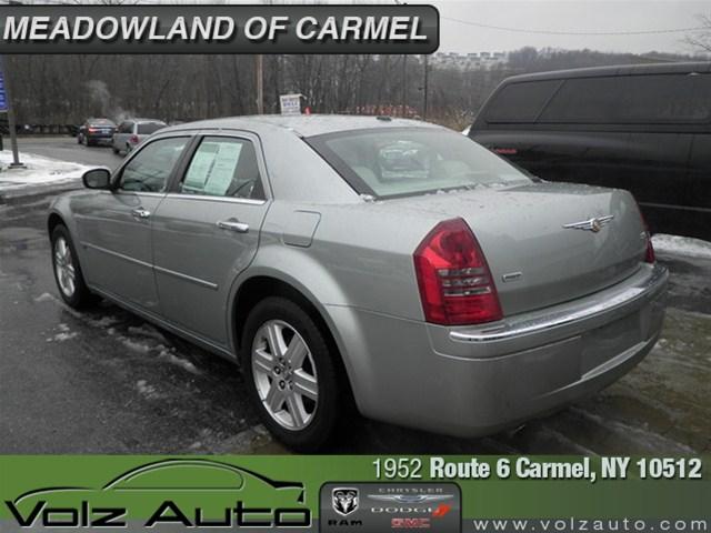 Chrysler 300C 2006 photo 4