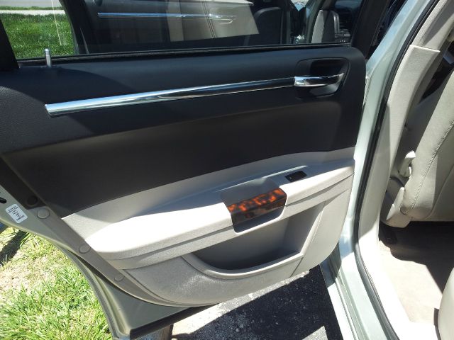 Chrysler 300C 2006 photo 3