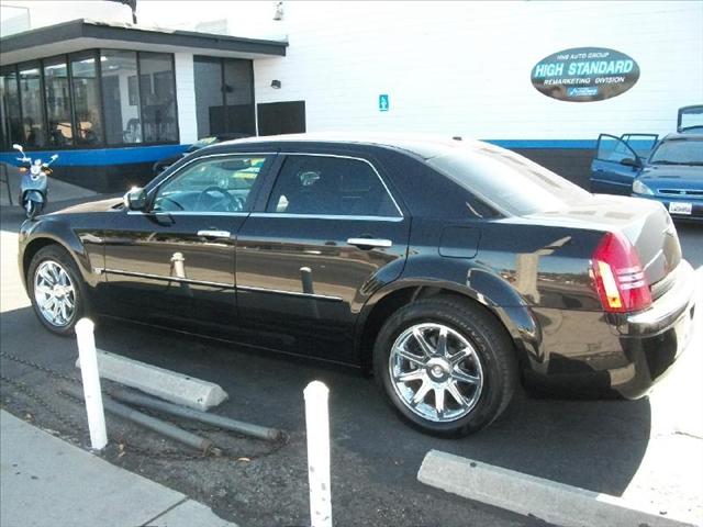 Chrysler 300C C240 4dr Sdn 2.6L Sedan Sedan