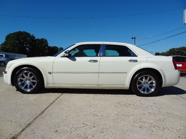 Chrysler 300C 2006 photo 3