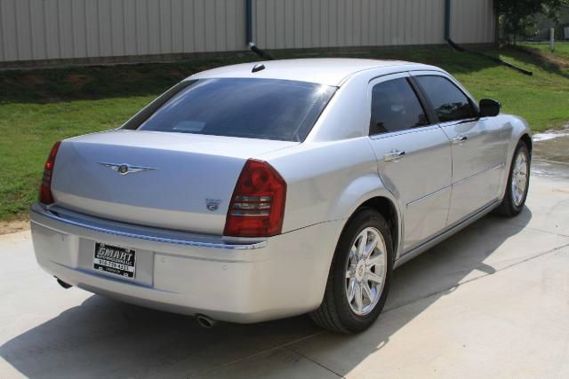 Chrysler 300C 2006 photo 1