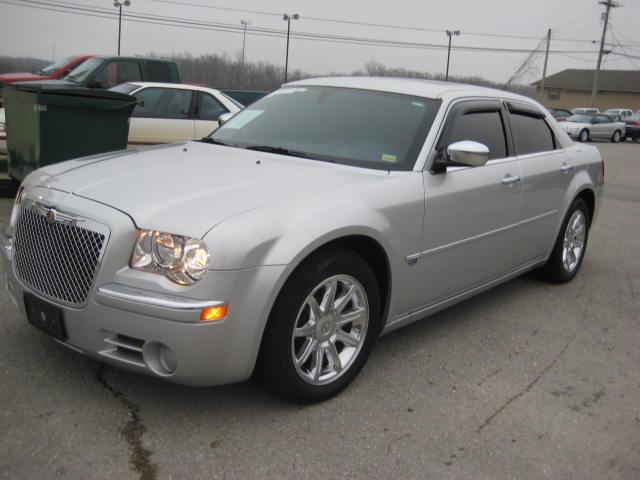Chrysler 300C 2006 photo 1