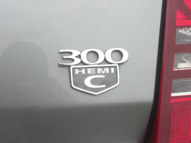 Chrysler 300C 2006 photo 1