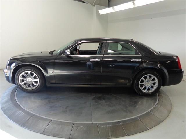 Chrysler 300C 2006 photo 4