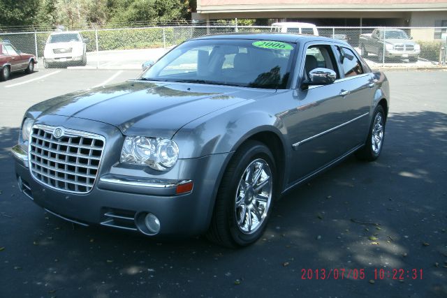 Chrysler 300C 2006 photo 4