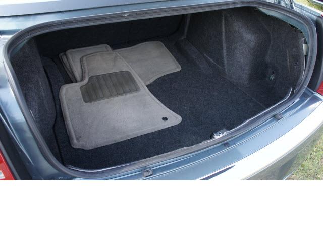 Chrysler 300C 2006 photo 2