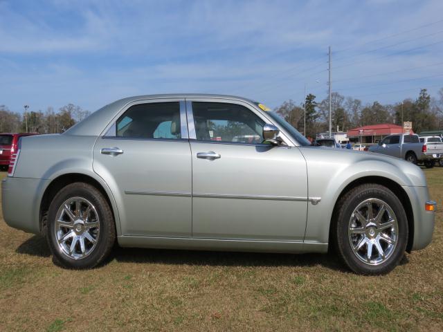 Chrysler 300C 2006 photo 1