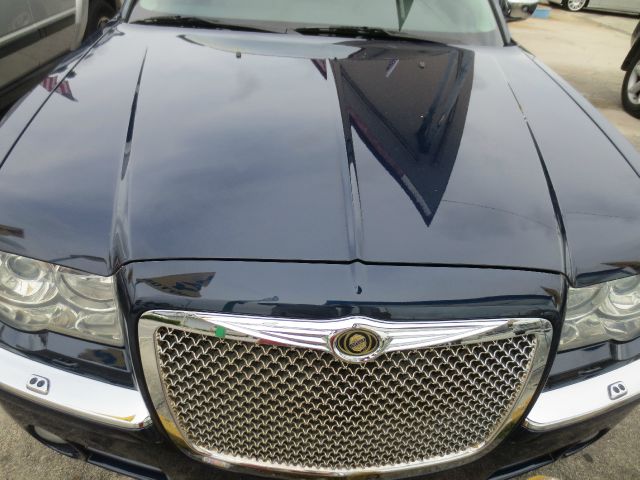 Chrysler 300C 2006 photo 4