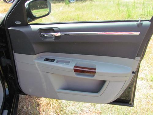 Chrysler 300C 2007 photo 4