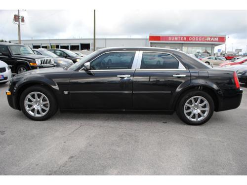 Chrysler 300C 2007 photo 2