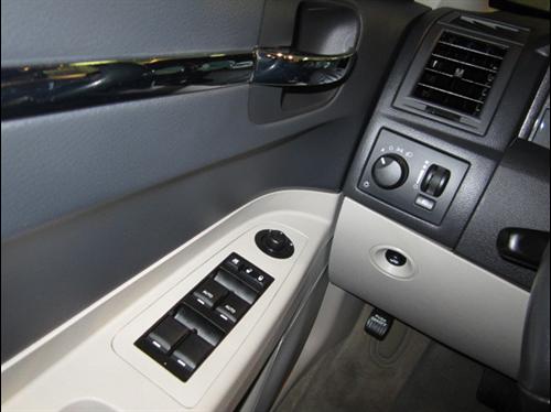 Chrysler 300C 2007 photo 5