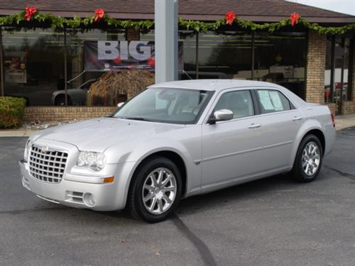 Chrysler 300C 2007 photo 2