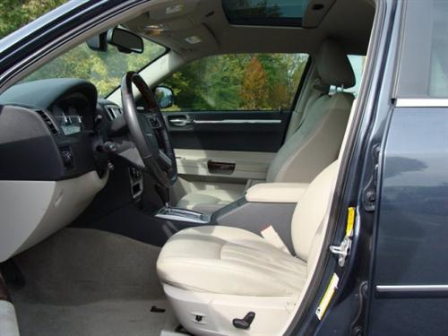 Chrysler 300C 2007 photo 4