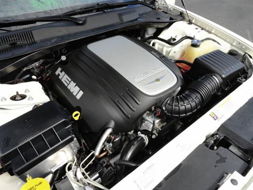 Chrysler 300C 2007 photo 2