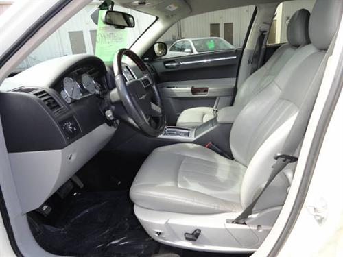 Chrysler 300C 2007 photo 3