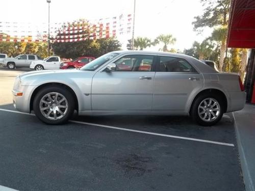 Chrysler 300C 2007 photo 2