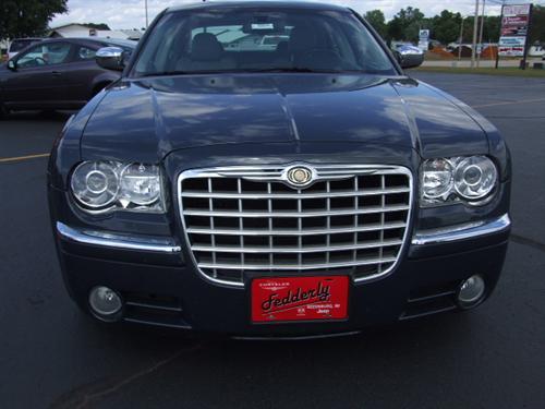Chrysler 300C 2007 photo 4