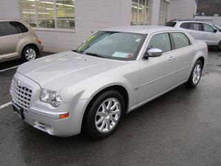 Chrysler 300C Base Other