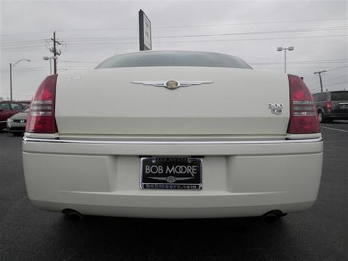 Chrysler 300C 2007 photo 3