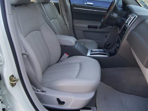 Chrysler 300C 2007 photo 5