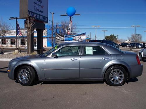 Chrysler 300C 2007 photo 2