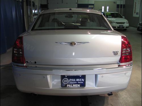 Chrysler 300C 2007 photo 3