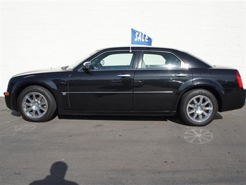 Chrysler 300C 2007 photo 2