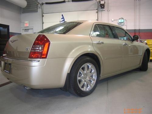 Chrysler 300C 2007 photo 2