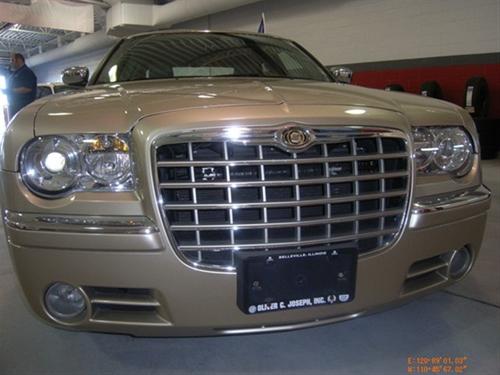 Chrysler 300C 2007 photo 3