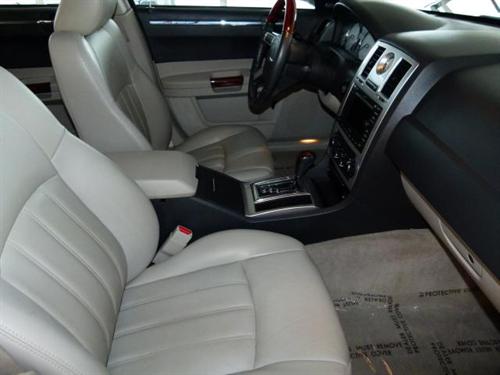 Chrysler 300C 2007 photo 3