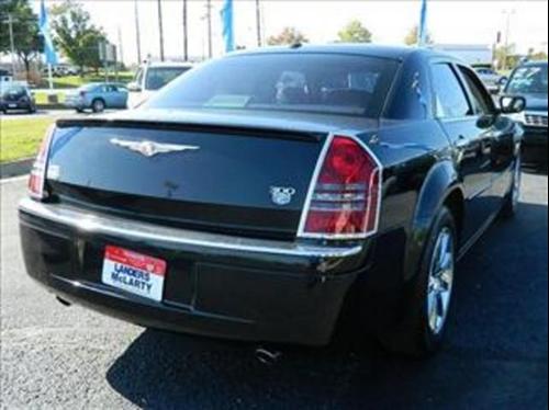 Chrysler 300C 2007 photo 3