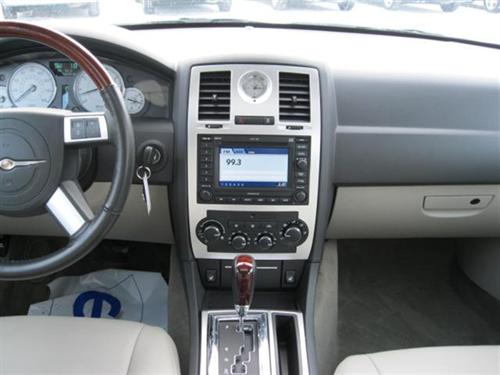 Chrysler 300C 2007 photo 1